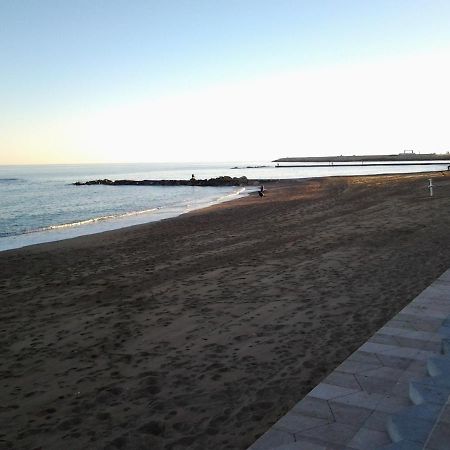 Vinarós Apartamento Estudio Linea De Playa מראה חיצוני תמונה